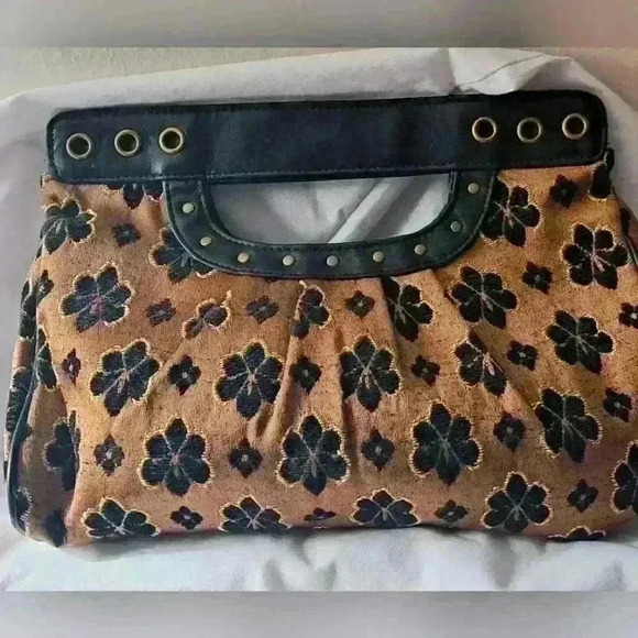 Apt. 9 Handbags - Apt. 9 vintage style Black and Gold Floral Clutch